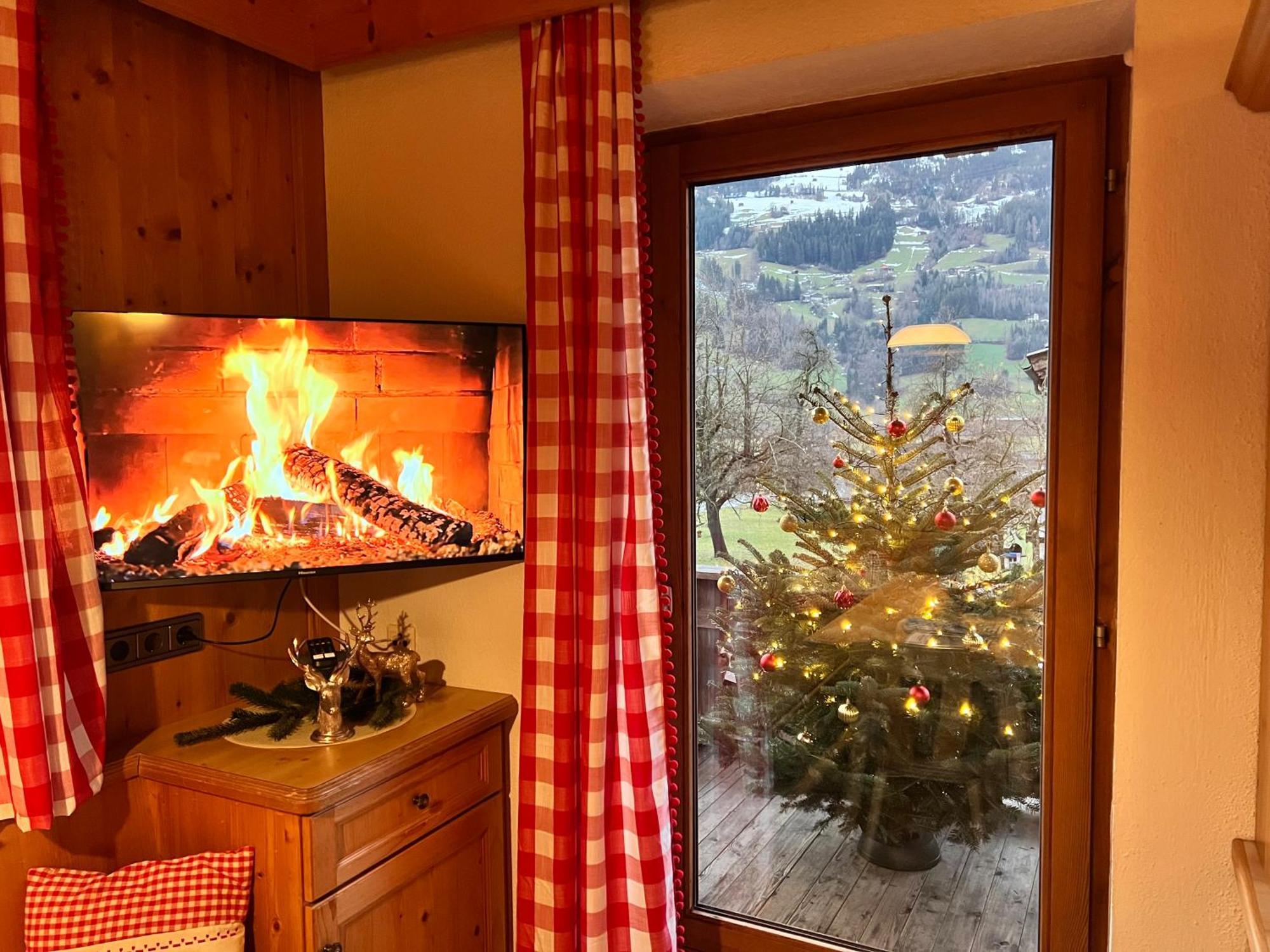 Ferienwohnung Platzhirsch Panorama View Balkon, Gartensauna, Garten, Grillplatz Штумм Екстер'єр фото